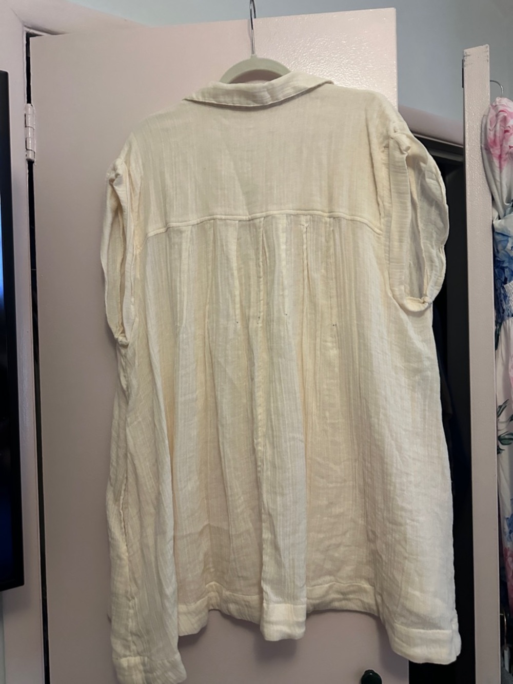 Free People Cream Button-Front Oversized Shirt - Picture 4 of 7